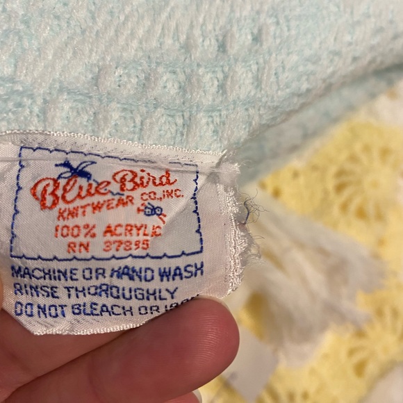 Blue bird knit company baby blanket - Picture 5 of 5